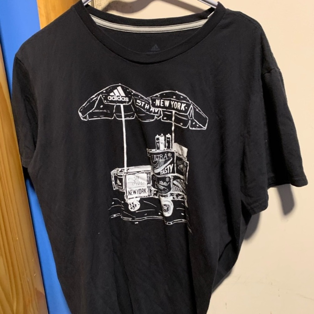 Adidas T-shirt